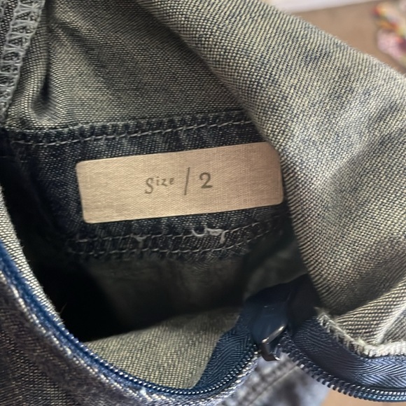 EUC Anthropologie Pilcro and the Letterpress Femme Denim Jumpsuit Romper Size 8P - Picture 10 of 10